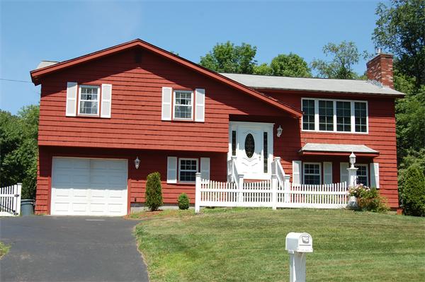 29 Mc Intosh Road Chelmsford, MA 01824 - Photo 1 of 1 Gallery Image 1