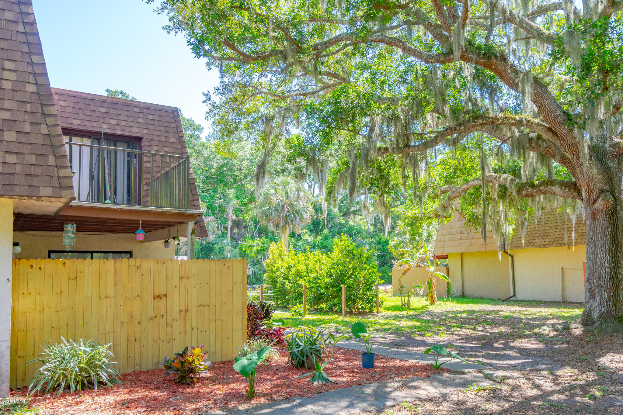 105 Springwood Square Port Orange, FL 32129 - Photo 3 of 11 105 Springwood-MLS-3