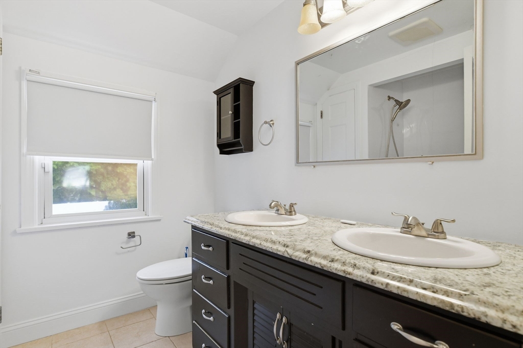 107 Viscount Road Longmeadow, MA 01106 - Photo 32 of 42 Gallery Image 32