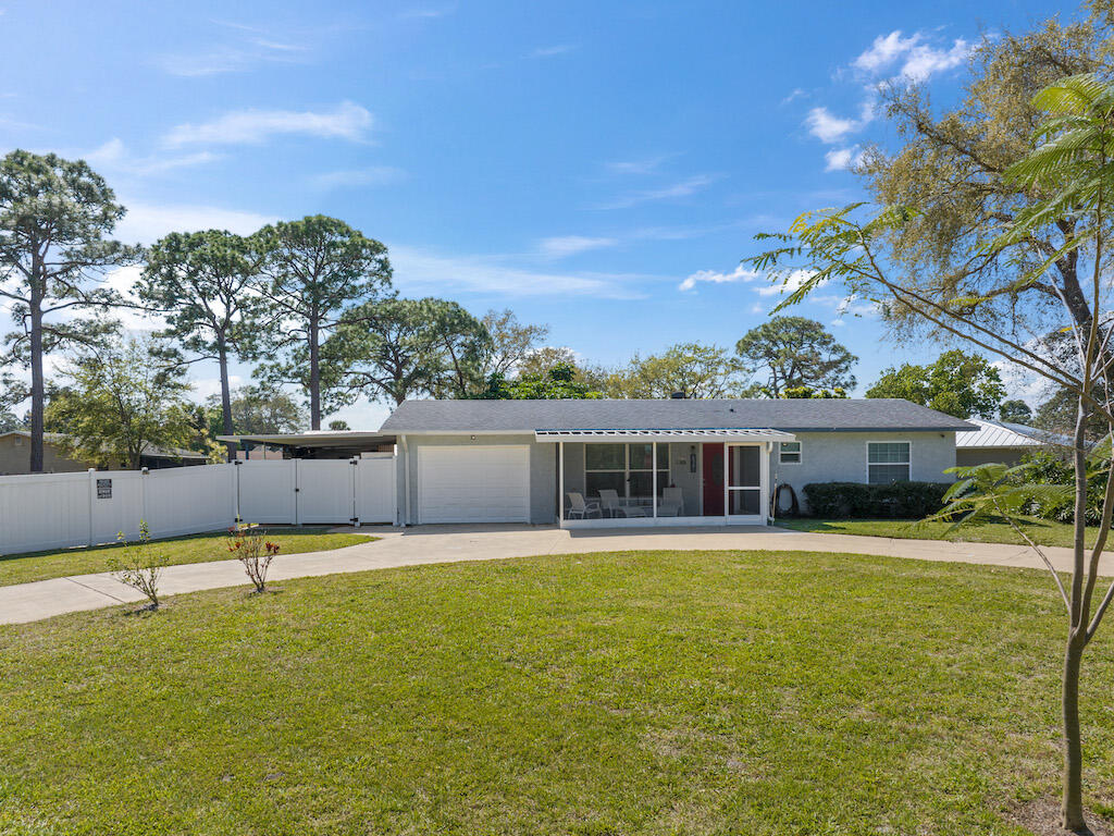 6501 Bayard Road Fort Pierce, FL 34951 - Photo 4 of 37 DJI_20240227132159_0461_D