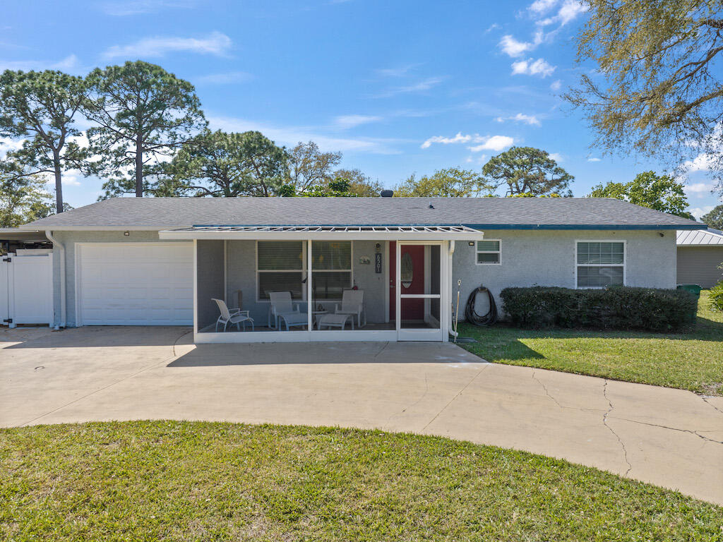 6501 Bayard Road Fort Pierce, FL 34951 - Photo 6 of 37 DJI_20240227132340_0481_D