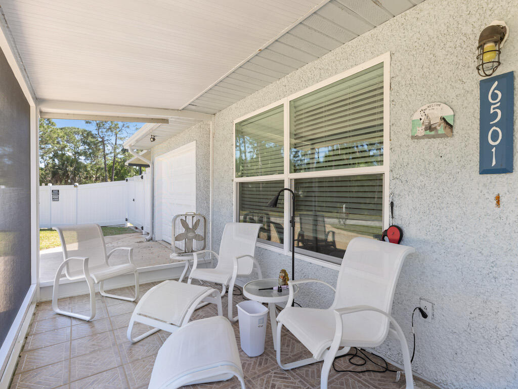 6501 Bayard Road Fort Pierce, FL 34951 - Photo 8 of 37 0B2A0223