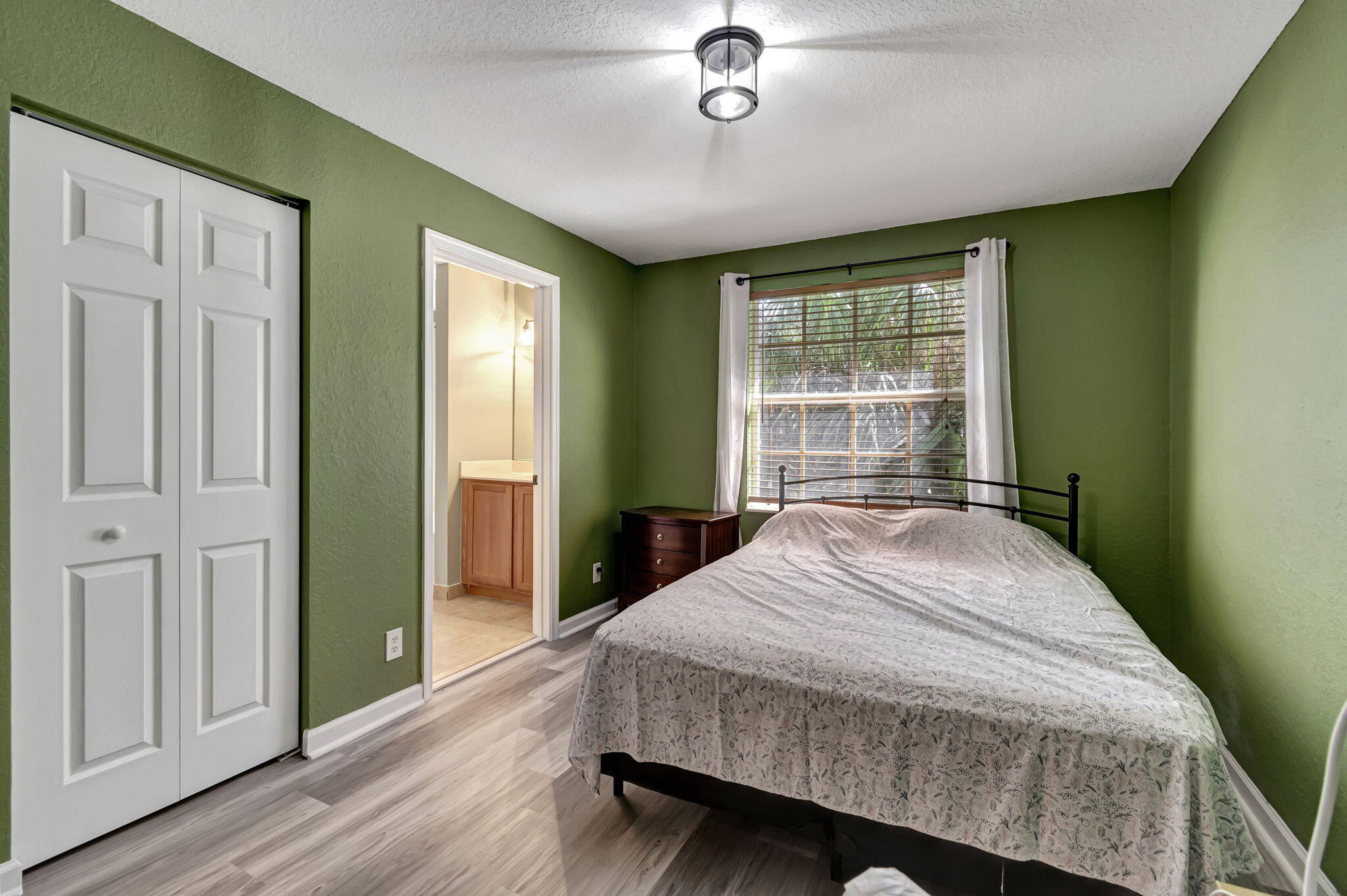 1406 West Wickham Circle, Unit C Delray Beach, FL 33445 - Photo 28 of 51 29-web-or-mls-DSC_6375