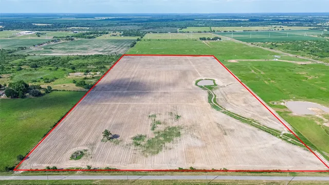 $1,800,000 | 0 Johnston Road, Wallis, TX 77485