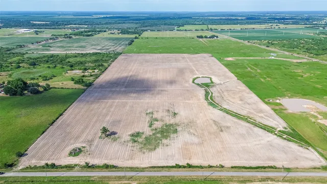 $1,800,000 | 0 Johnston Road, Wallis, TX 77485
