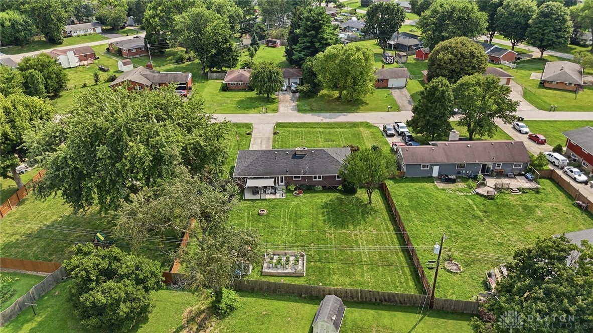 1068 Whitestone Road Xenia, OH 45385 - Photo 4 of 60 Gallery Image 4