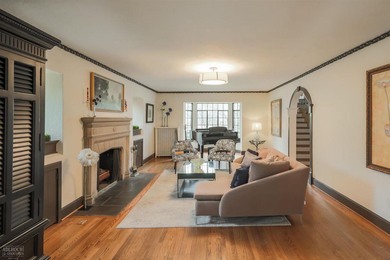 171 Cloverly Road Grosse Pointe Farms, MI 48236 - Photo 7 of 52