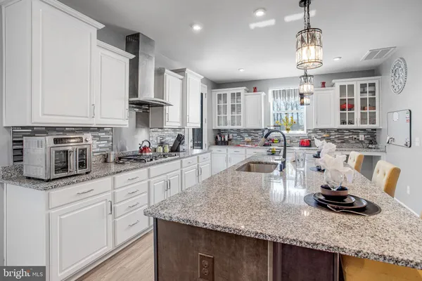 $3,995 | 12950 Blue Sky Place, Woodbridge, VA 22193