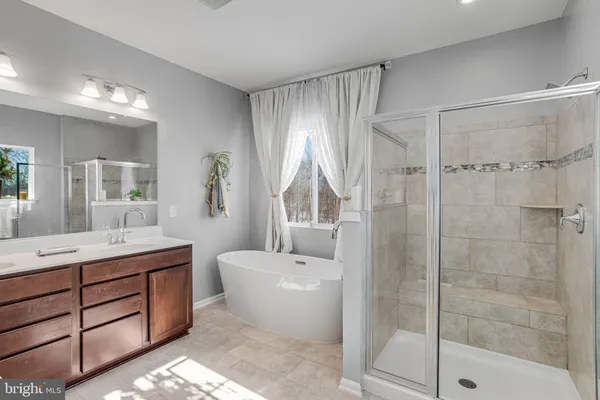 $3,995 | 12950 Blue Sky Place, Woodbridge, VA 22193