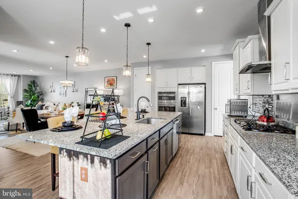 $3,995 | 12950 Blue Sky Place, Woodbridge, VA 22193