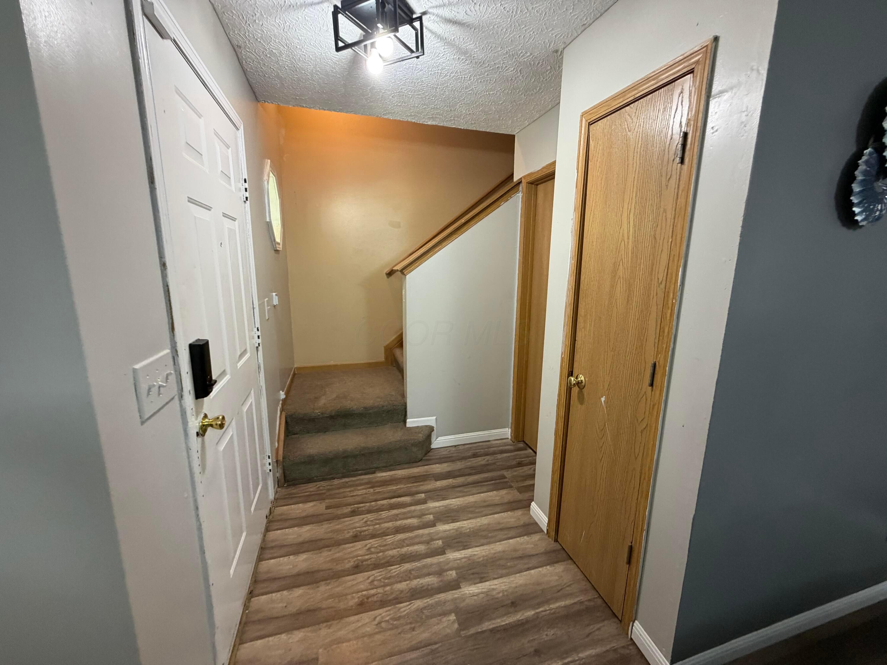 2976 Representation Terrace Columbus, OH 43207 - Photo 20 of 29 IMG_2815