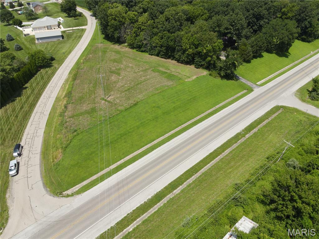 1454 Scott Troy Road Lebanon, IL 62254 - Photo 17 of 40