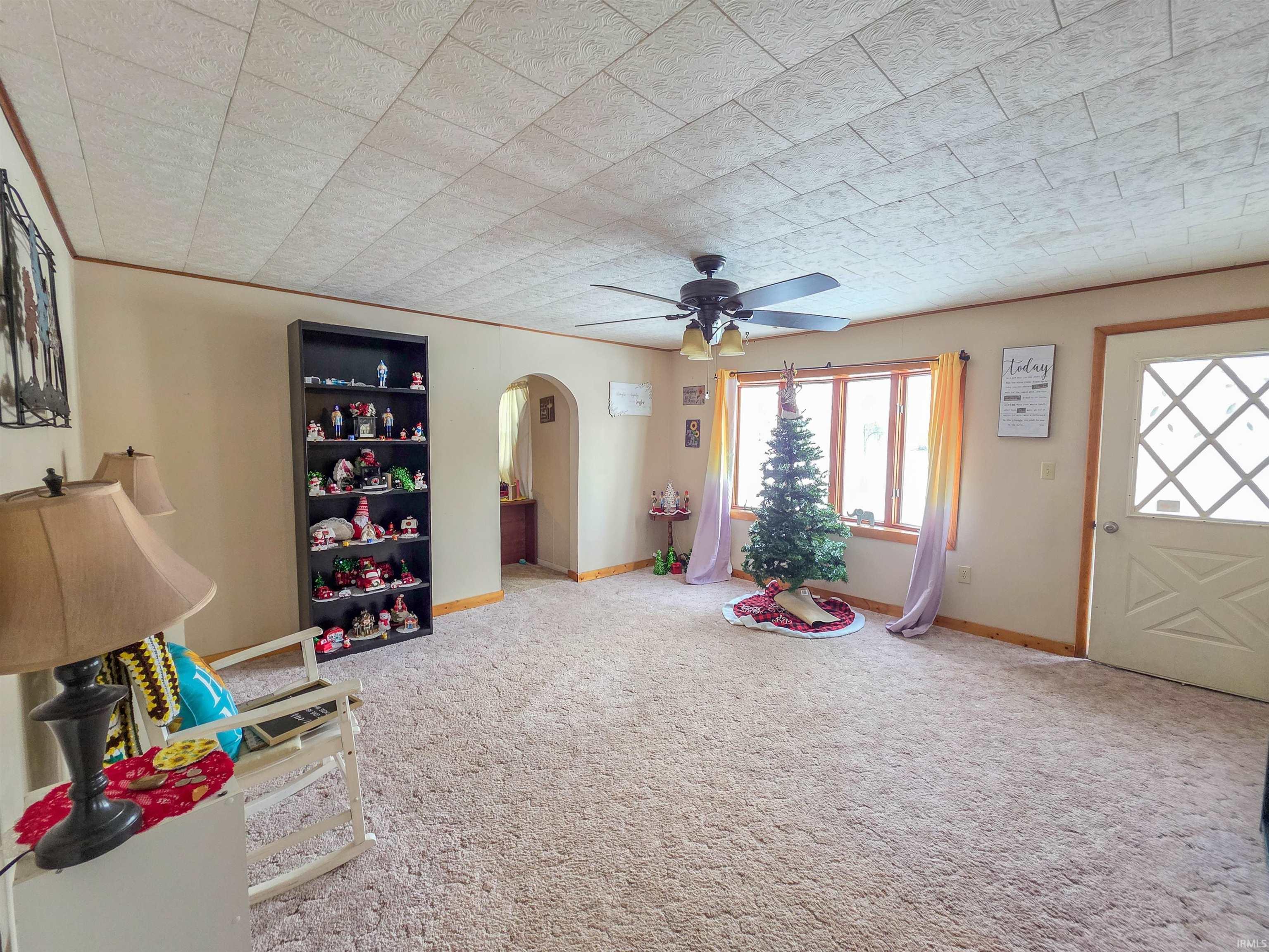 306 Hubert Street Oaktown, IN 47561 - Photo 2 of 32