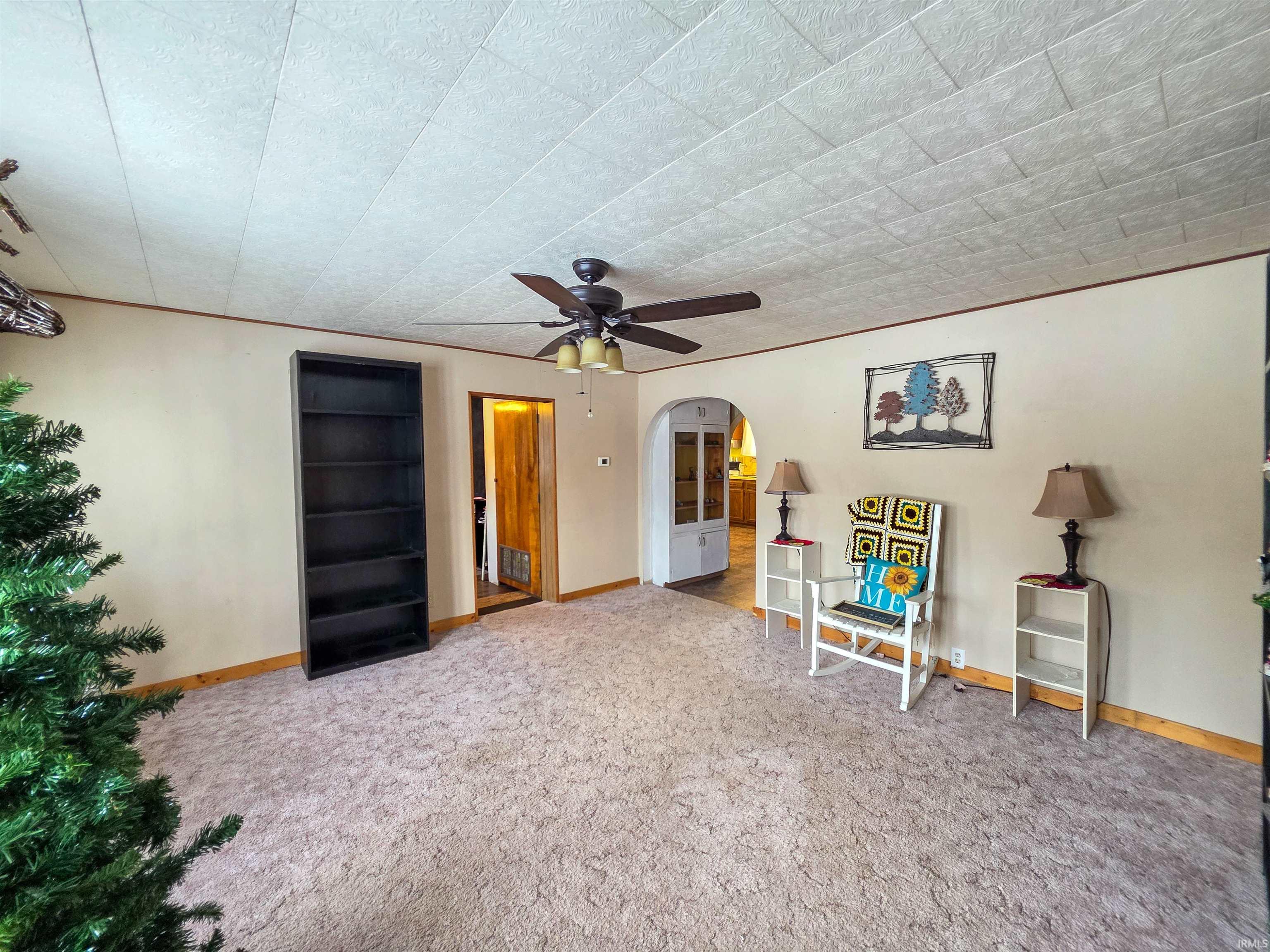 306 Hubert Street Oaktown, IN 47561 - Photo 4 of 32