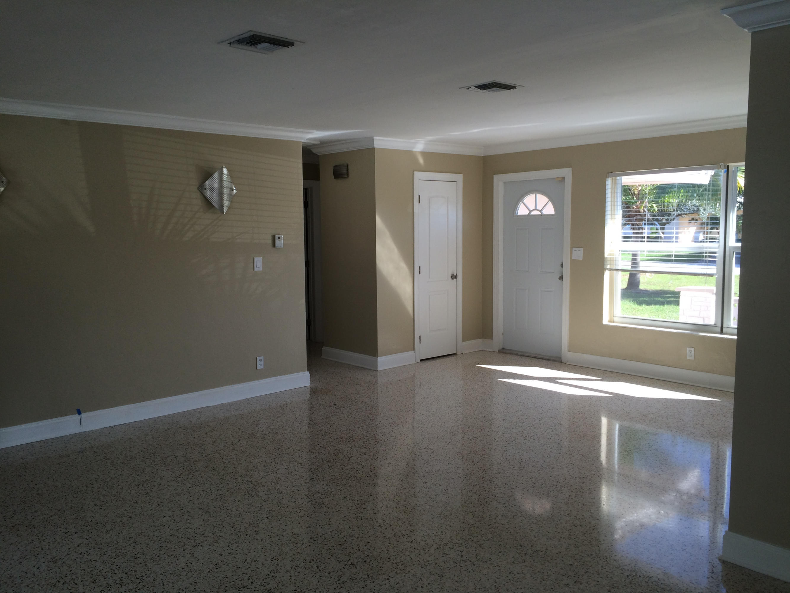 429 Northeast 32nd Street Boca Raton, FL 33431 - Photo 3 of 5 living