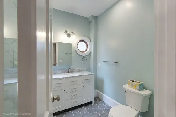 $3,850 | 19 John Street, Newport, RI 02840