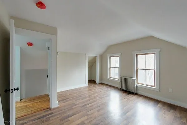 $3,850 | 19 John Street, Newport, RI 02840