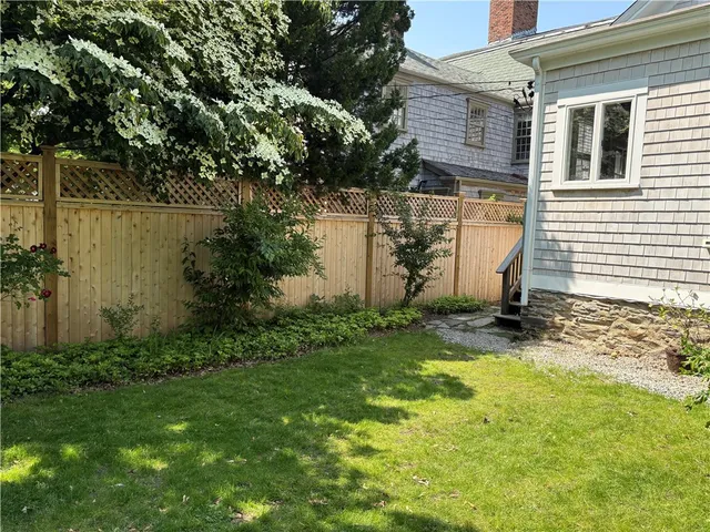 $3,850 | 19 John Street, Newport, RI 02840