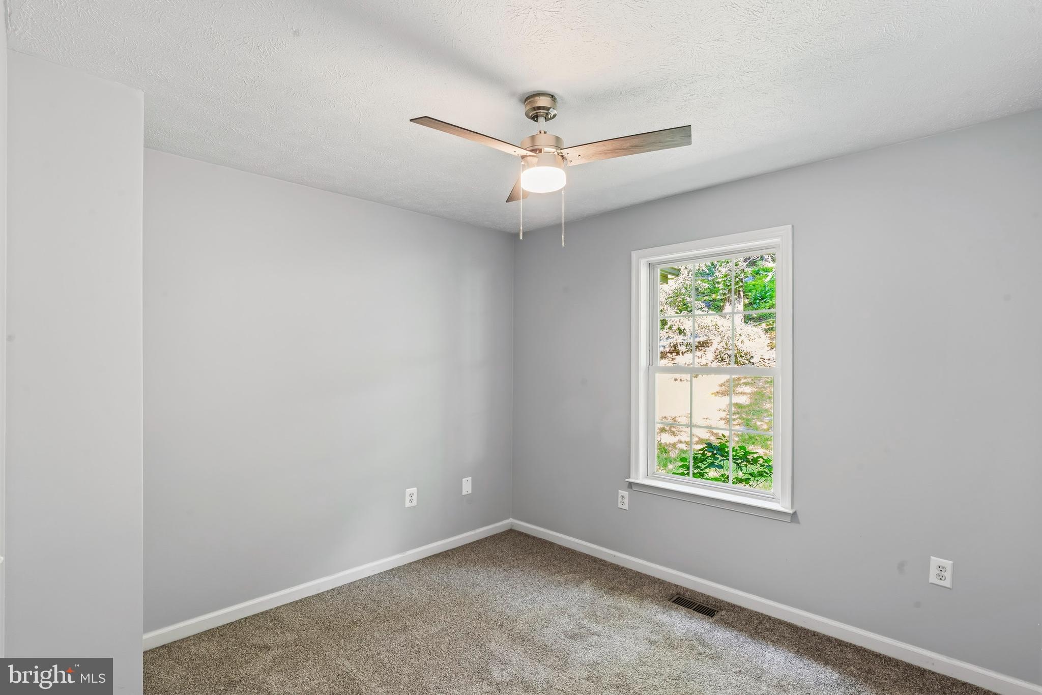 997 Wilderness Road Linden, VA 22642 - Photo 24 of 61 Bedroom 2