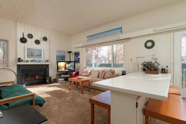 $289,000 | 38 Okemo Trailside Extension, Unit 8A, Ludlow, VT 05149