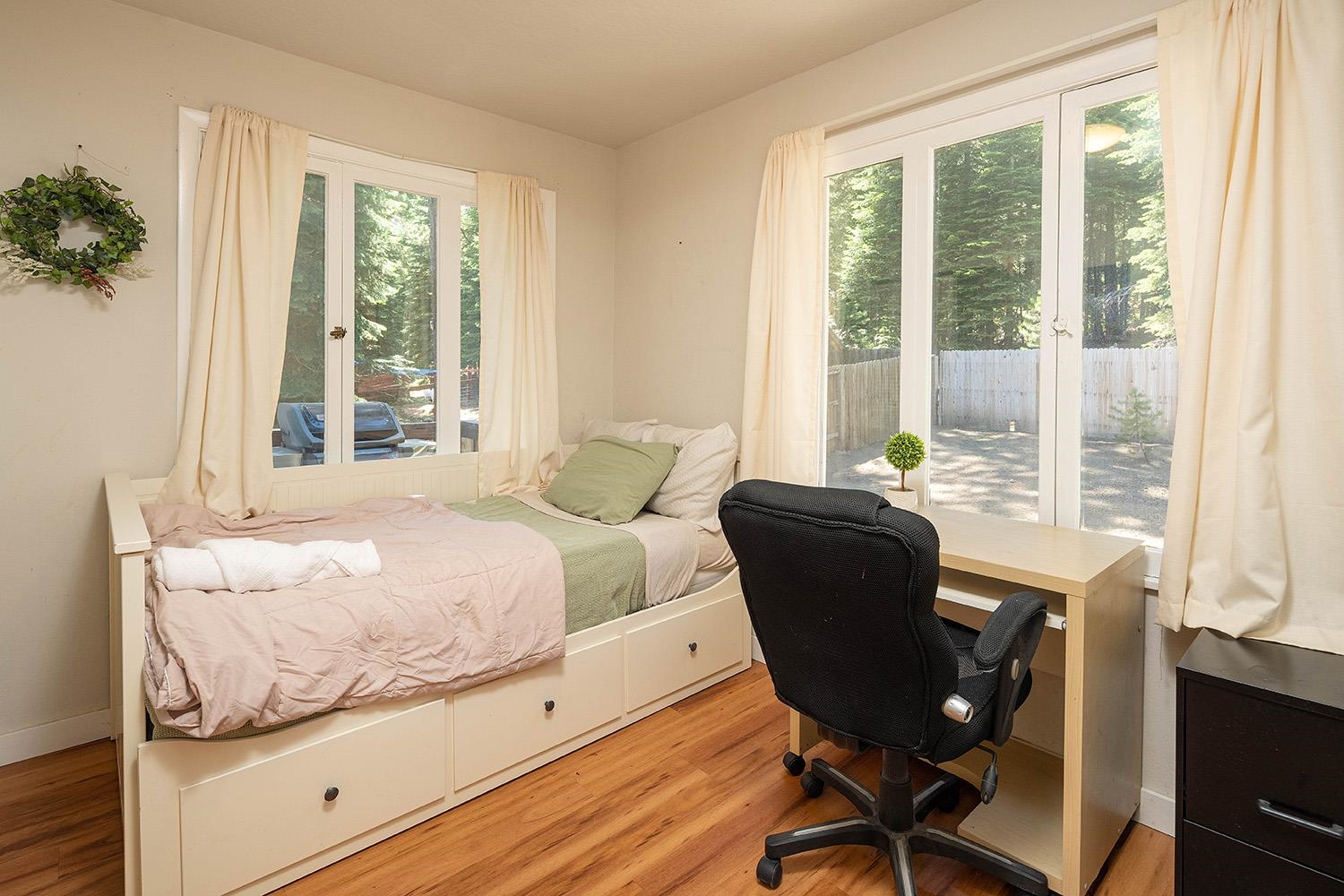 8735 River Road Truckee, CA 96161 - Photo 12 of 16 Gallery Image 12