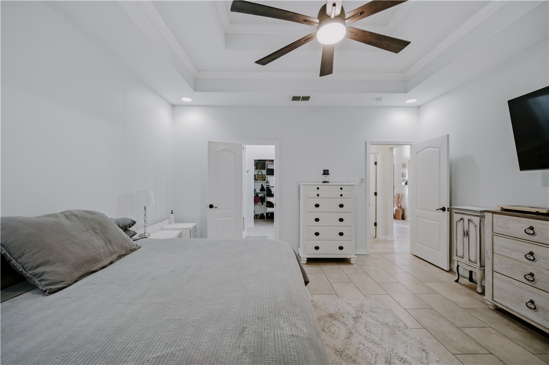 337 Wright Drive Portland, TX 78374 - Photo 12 of 30 a living room with furniture and a flat screen tv