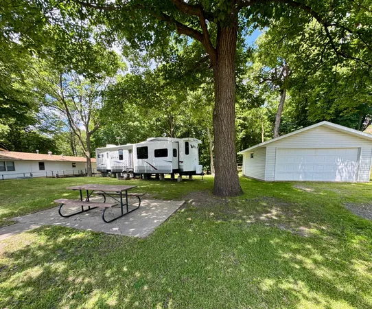 $125,000 | 8400 North Shore Drive, Spicer, MN 56288