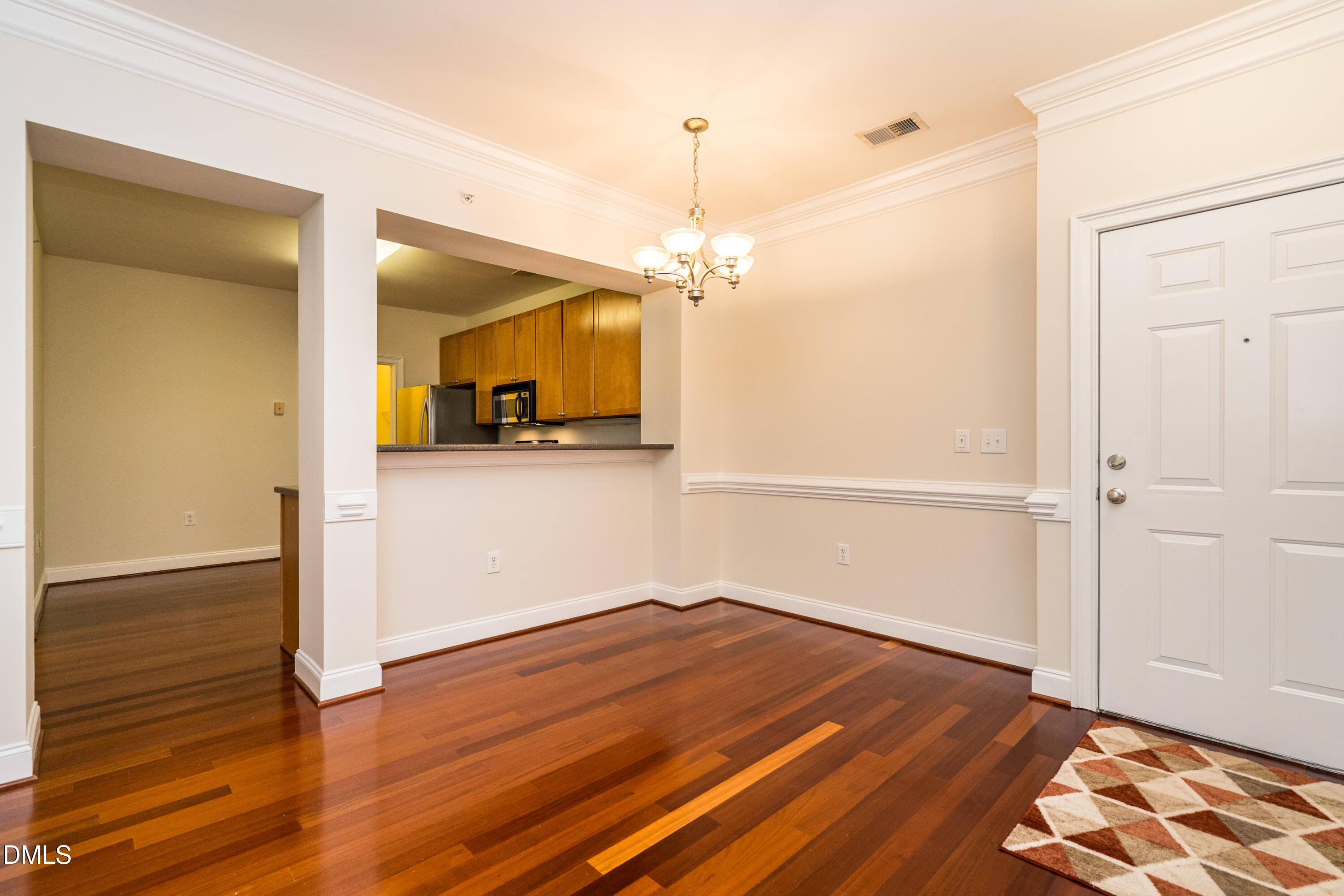 3810 Lunceston Way Raleigh, NC 27613 - Photo 5 of 27