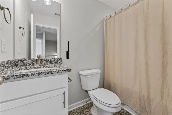 $1,850 | 409 Hillside Drive, Clarksville, TN 37040
