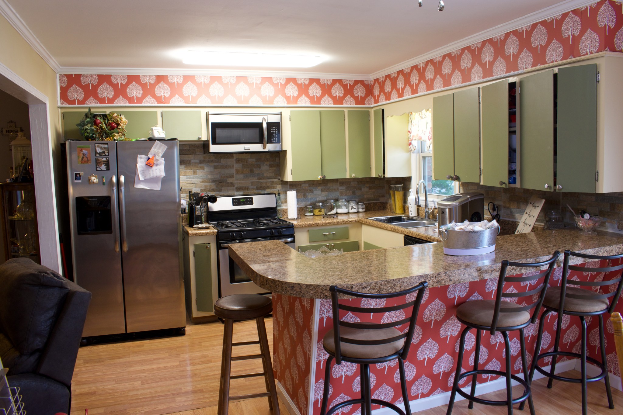 2756 Sullivan Knowles Road Sparta, TN 38583 - Photo 3 of 12 a kitchen with a dining table and chairs