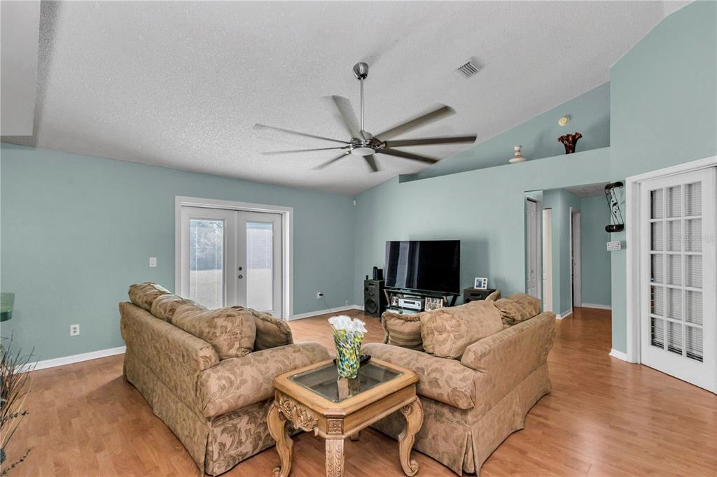 14147 Southwest 33rd Court Road Ocala, FL 34473 - Photo 8 of 41