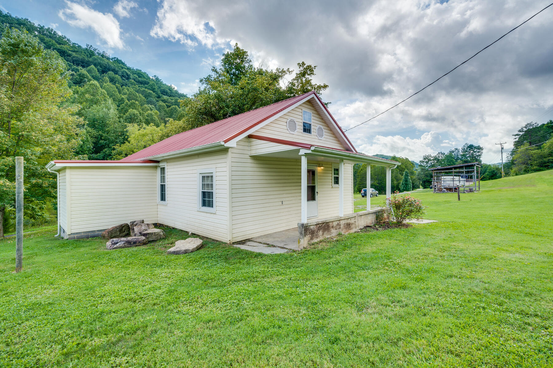 6800 Yuma Road Gate City, VA 24251 - Photo 27 of 33 028