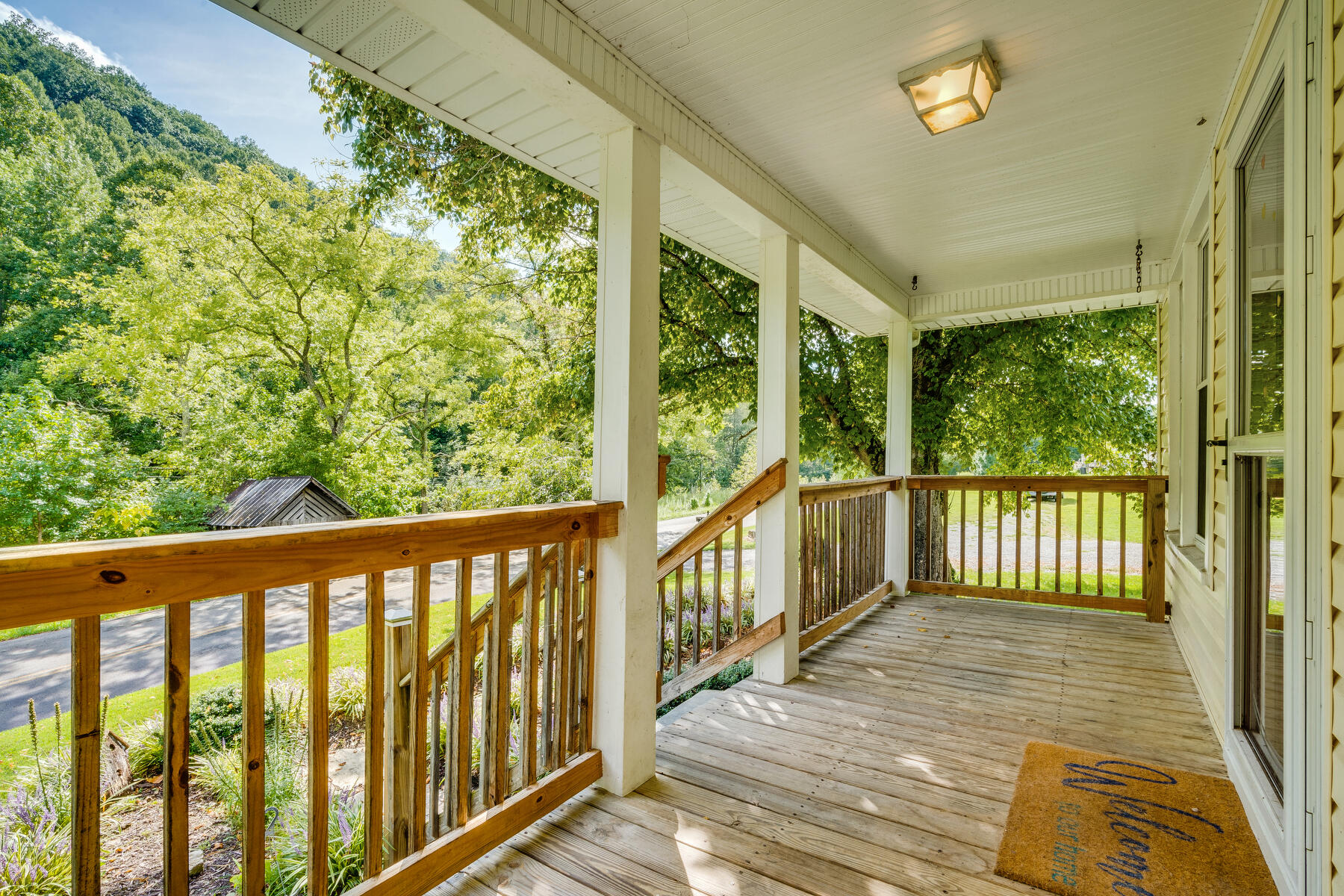 6800 Yuma Road Gate City, VA 24251 - Photo 4 of 33 004