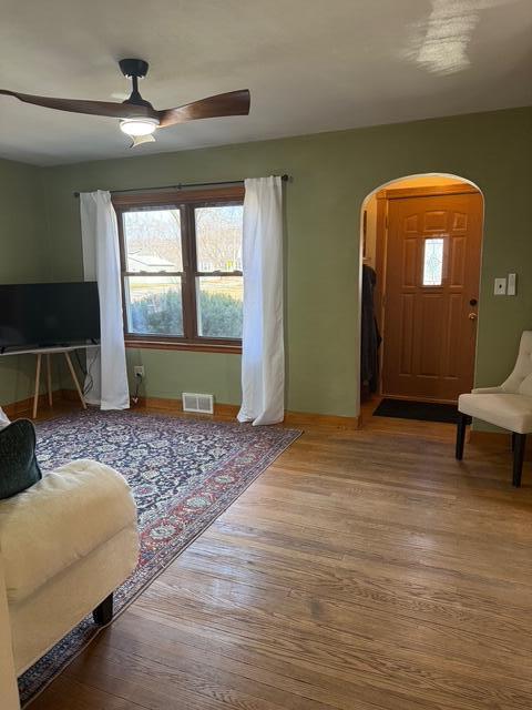 627 Powell Street La Crosse, WI 54603 - Photo 10 of 24 image11