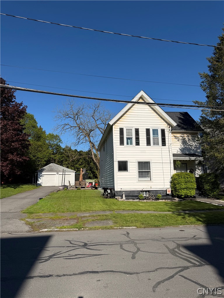 59 Cayuga Street Auburn, NY 13021 - Photo 3 of 27