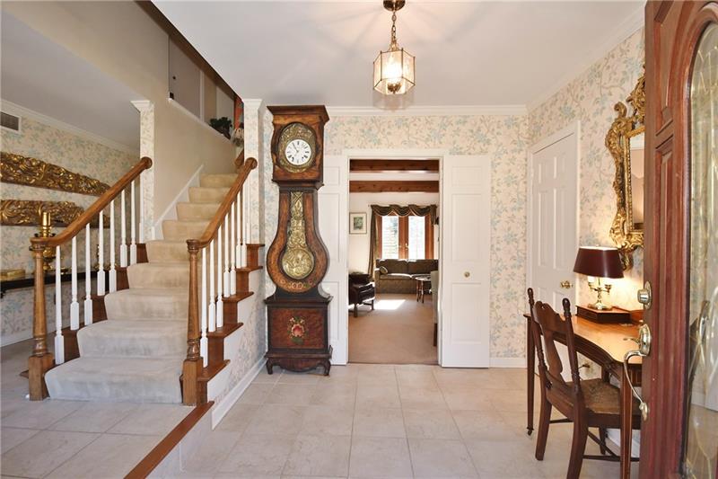 108 Walnut Ridge Drive Pittsburgh, PA 15238 - Photo 3 of 18 Tiled entry is wide and welcoming.