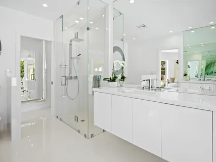 $2,590,000 | 2831 Northeast 40th Street, Fort Lauderdale, FL 33308