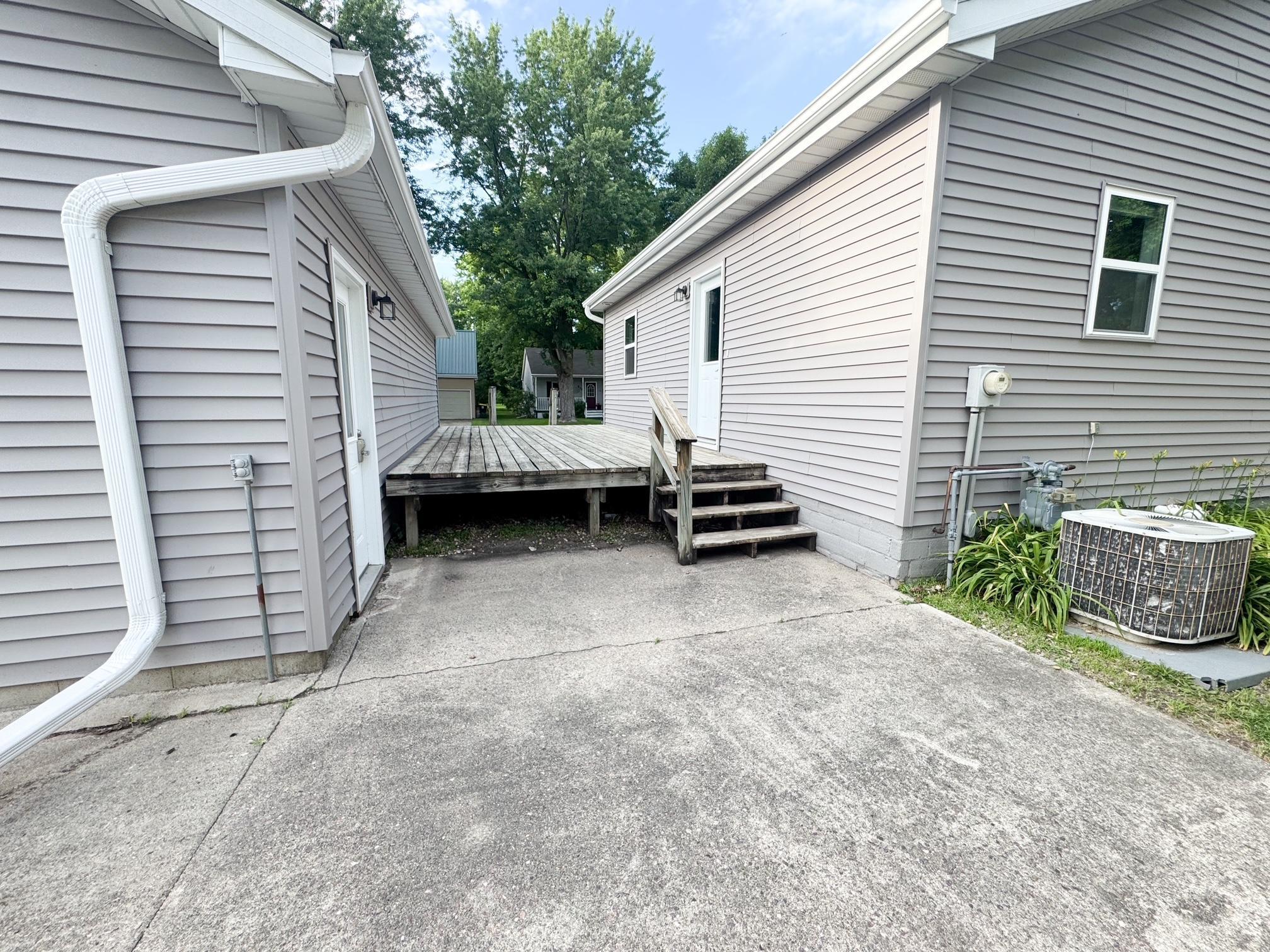 936 Adams Avenue Westbrook, MN 56183 - Photo 7 of 28