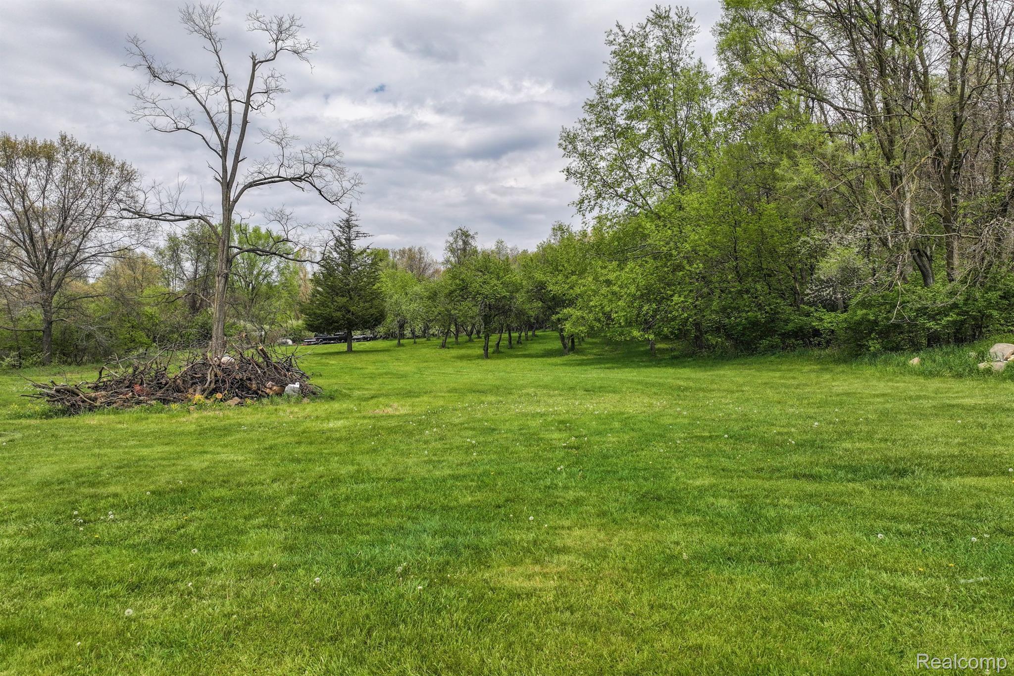 11319 Foley Road Fenton, MI 48430 - Photo 44 of 47 Gallery Image 44