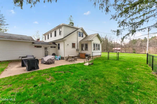 $349,000 | 169 Highway 146, Altamont, NY 12009