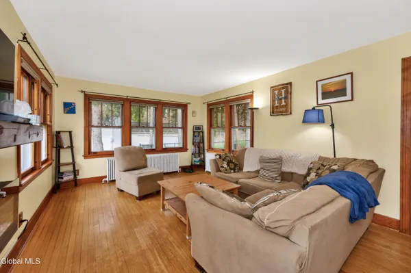 $349,000 | 169 Highway 146, Altamont, NY 12009