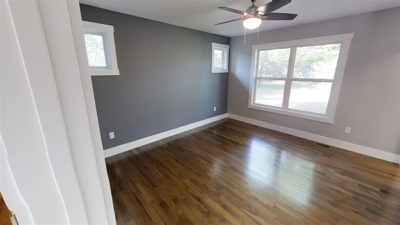 2681 North Lamb Road Interlochen, MI 49643 - Photo 17 of 29 1848762-16.JPG