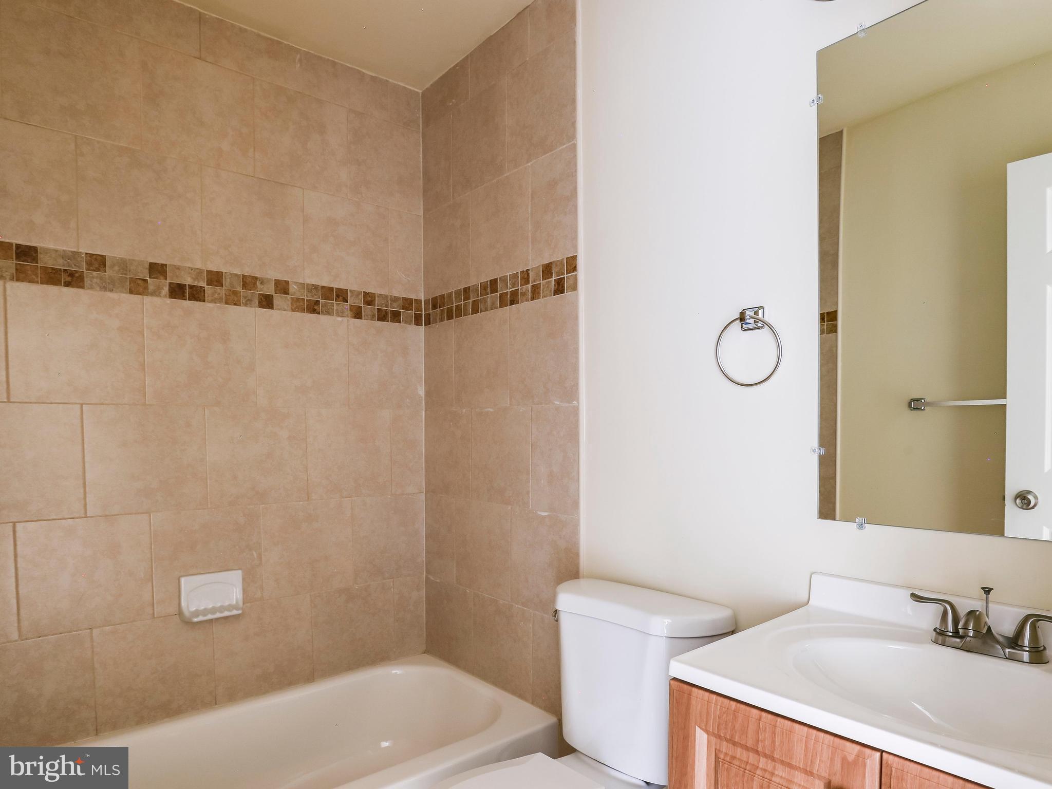 905 Beech Tree Road Severn, MD 21144 - Photo 16 of 30 Bath