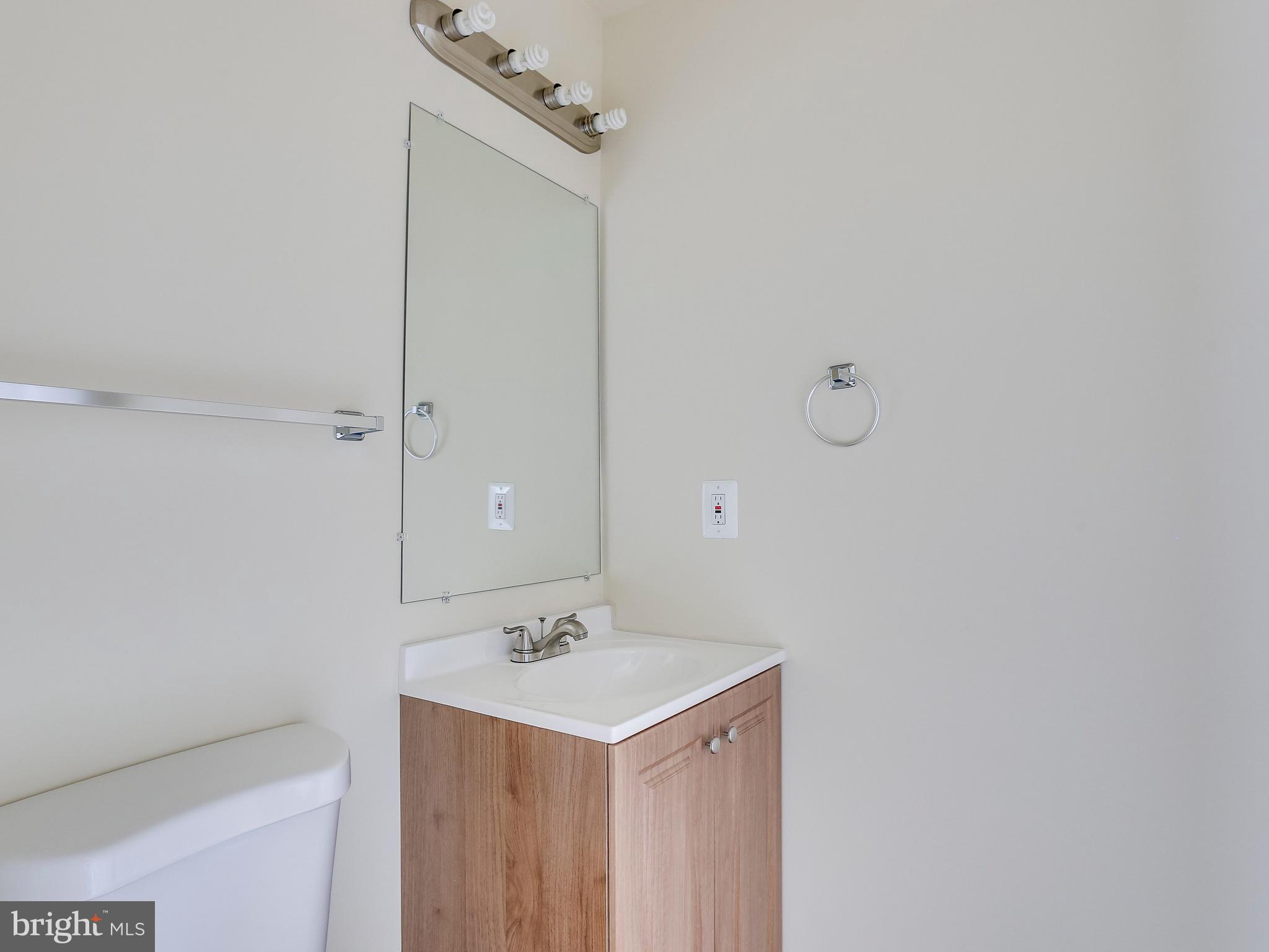 905 Beech Tree Road Severn, MD 21144 - Photo 28 of 30 Bath