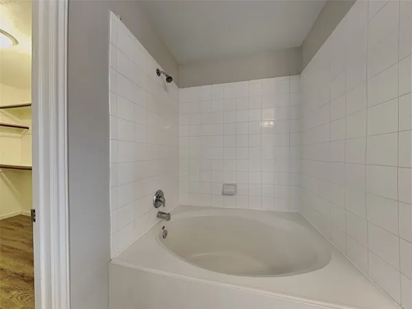 $1,815 | 21711 Falcongate Court, Humble, TX 77338