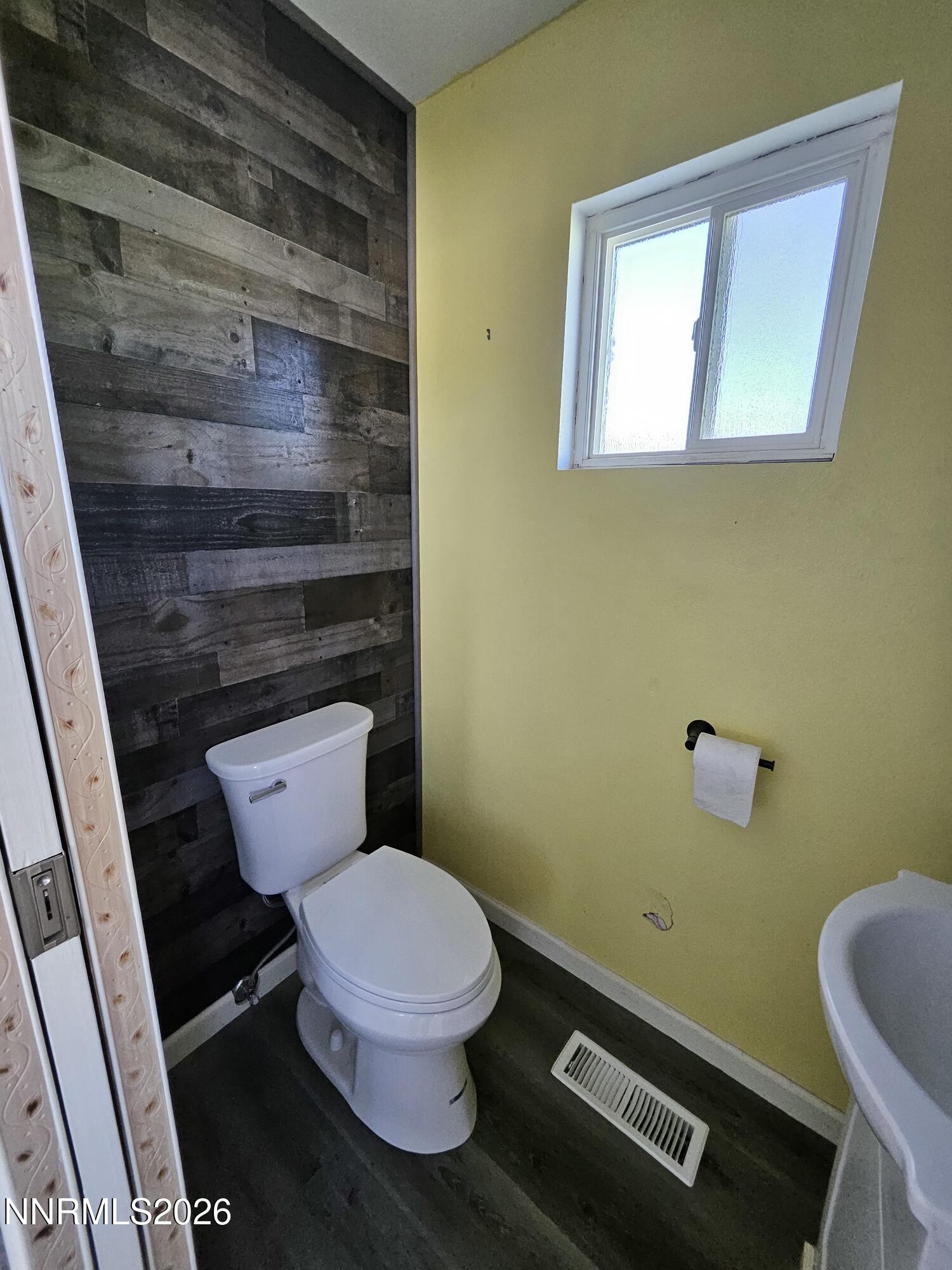 215 Ruby Street Fernley, NV 89408 - Photo 11 of 48 1000031812