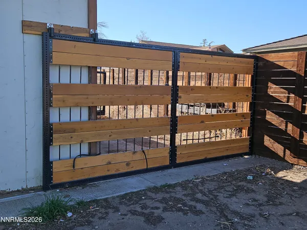 $350,000 | 215 Ruby Street, Fernley, NV 89408