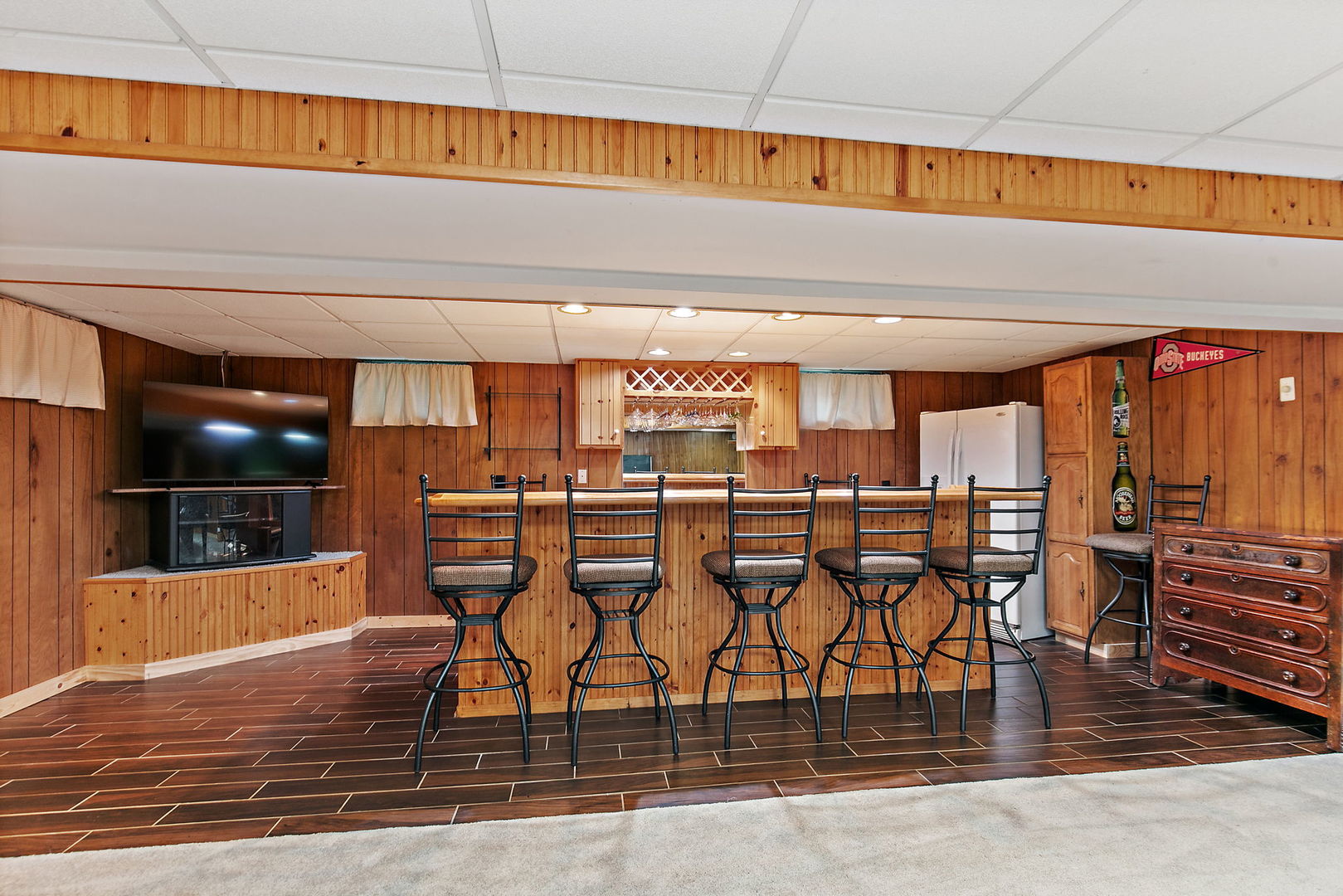 41W591 Lenz Road Elgin, IL 60124 - Photo 28 of 48 a view of a dining room with furniture