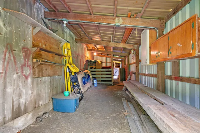 a view of a house with a big yard