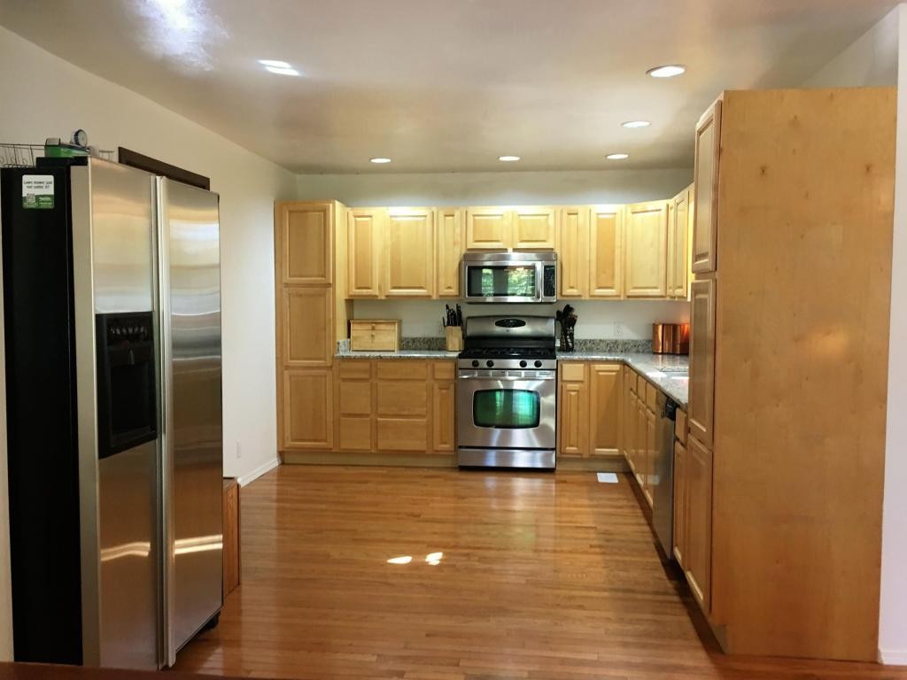 103 Clemson Drive Oak Ridge, TN 37830 - Photo 3 of 23 Gallery Image 3